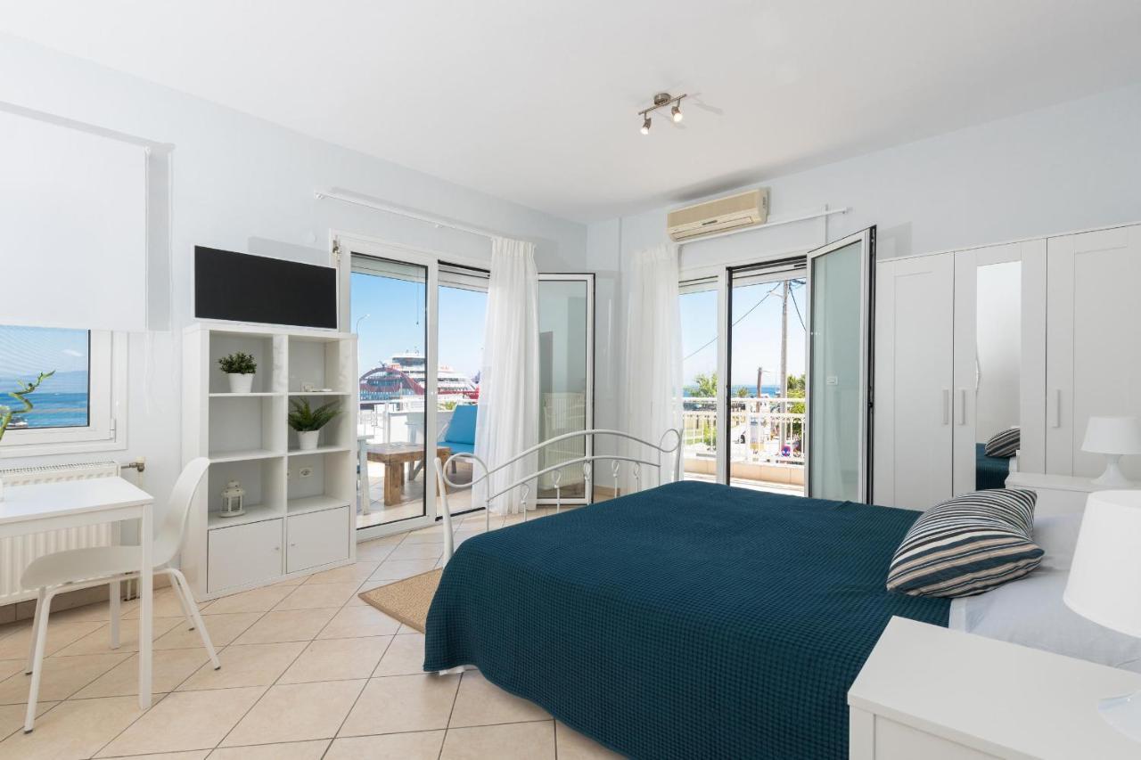 Urban Sea Side Apartments Лименас Екстериор снимка